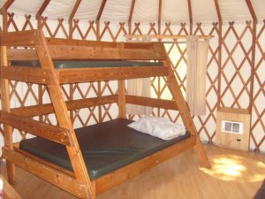 bunk bed Yurt D Champoeg